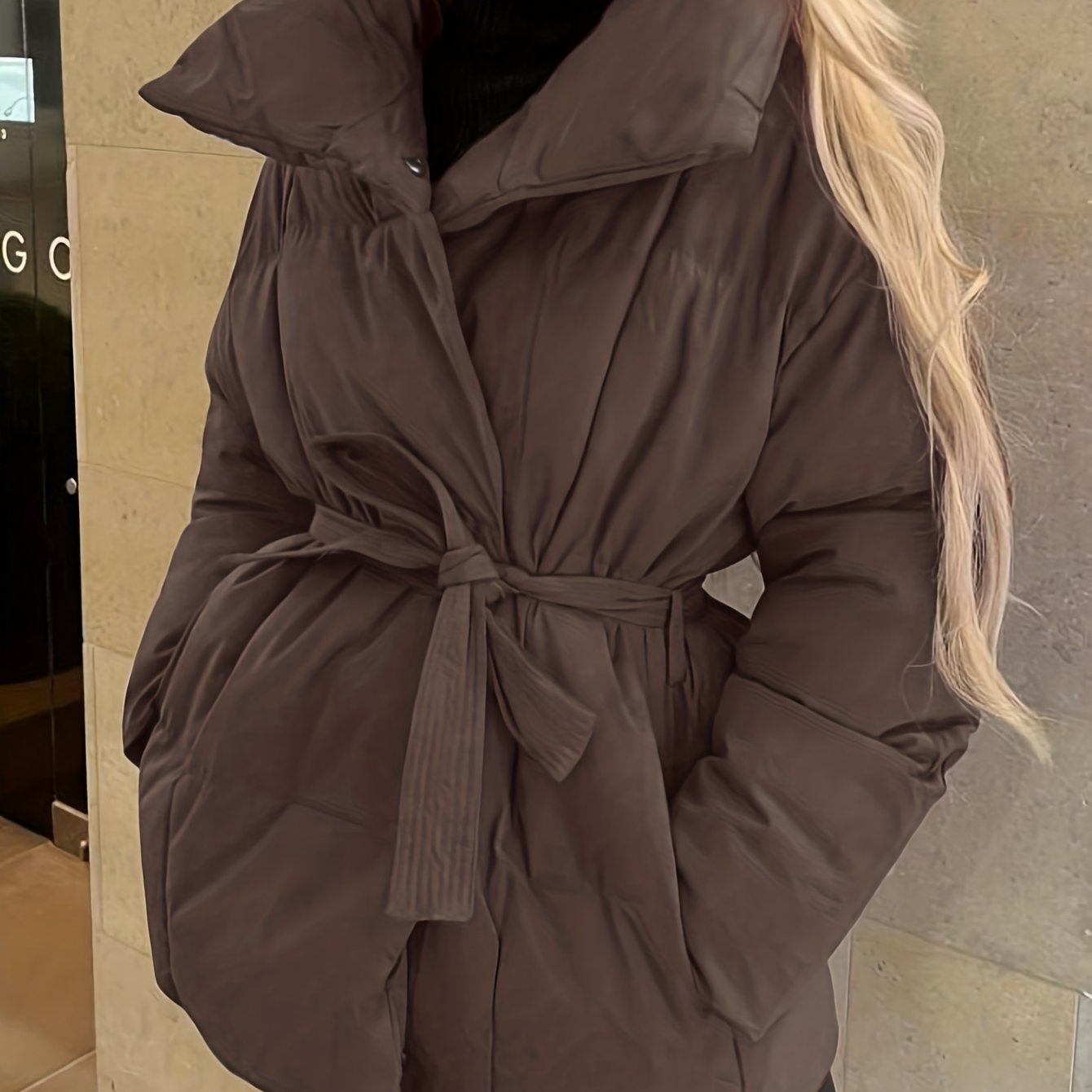 Dahlia | Doudoune courte matelassée ultra-douce avec ceinture