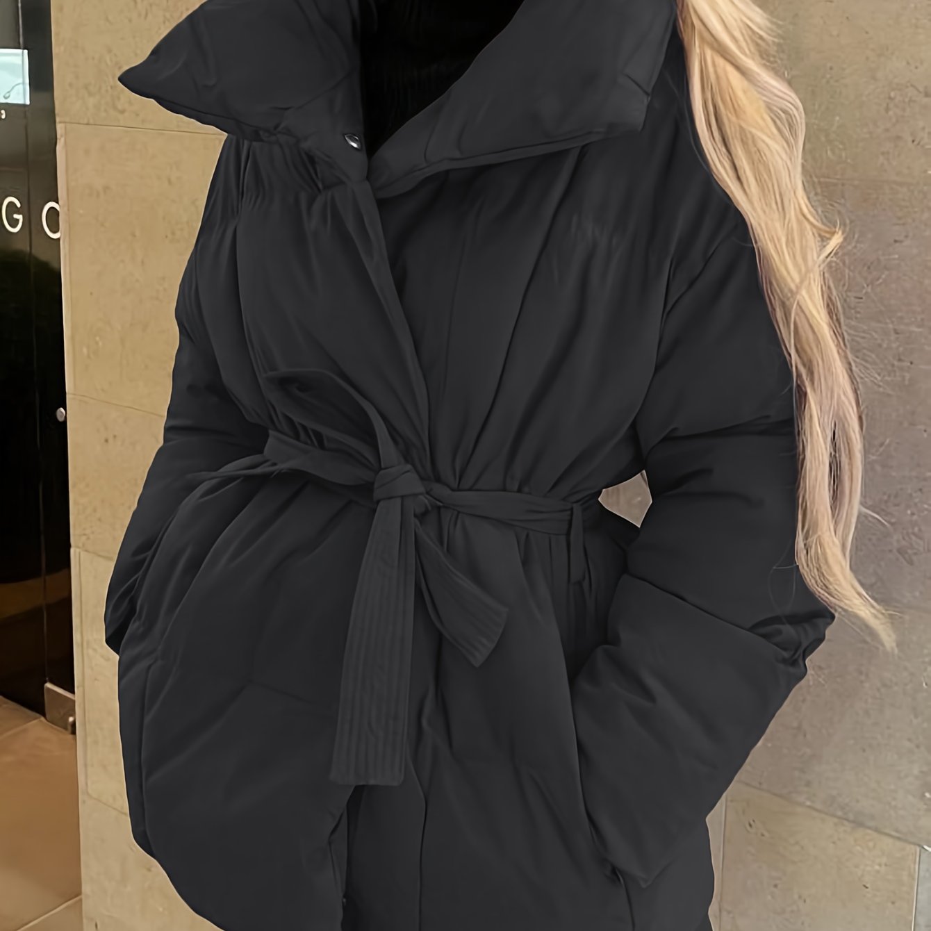 Dahlia | Doudoune courte matelassée ultra-douce avec ceinture