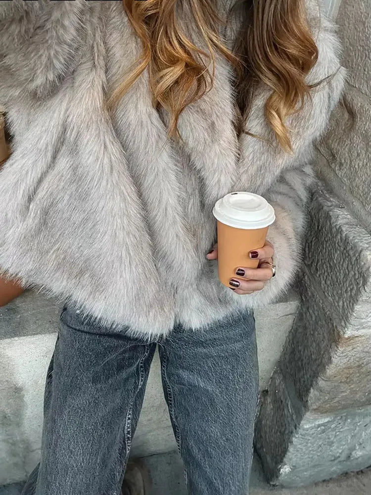 Estelle | Manteau Fourrure Douce