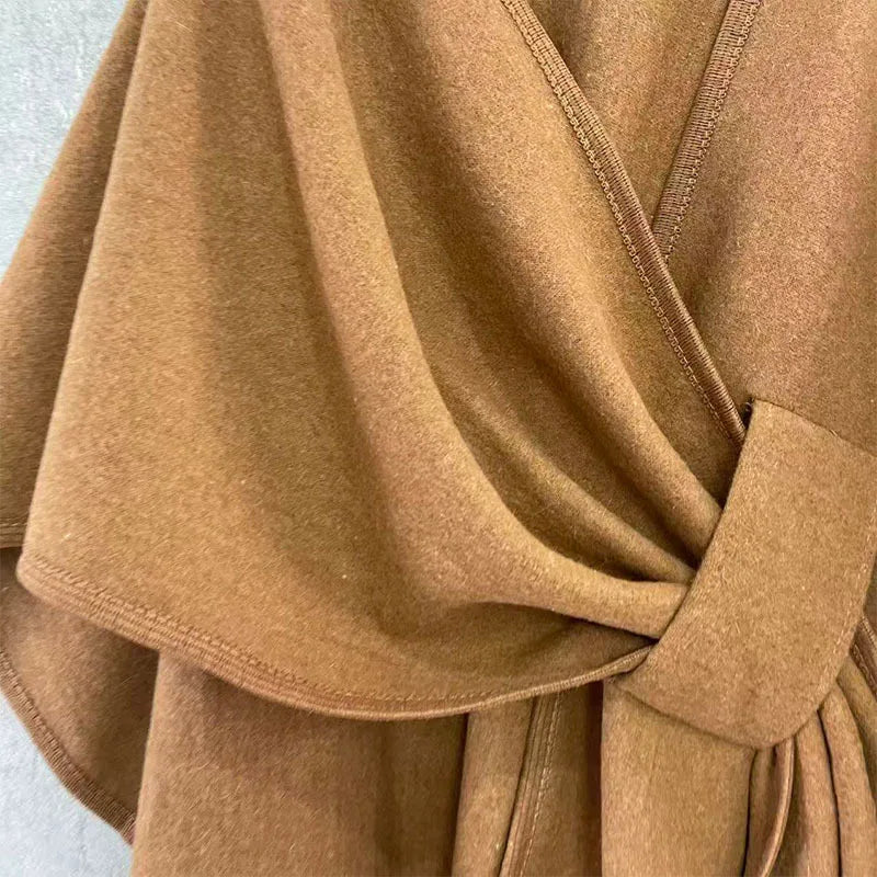 Livia | Cape drapée