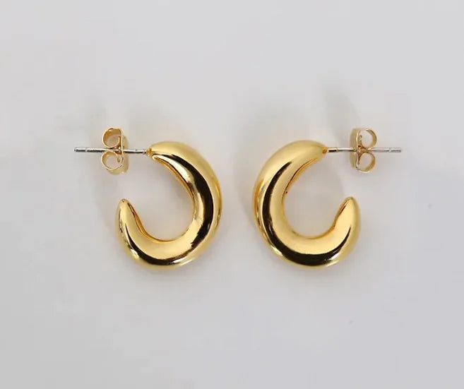 Héloïse | Boucles d’oreilles dorées minimalistes